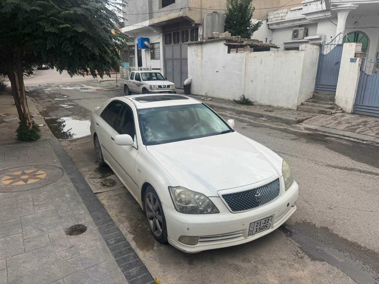 كراون • قەلادزئ • بشرط