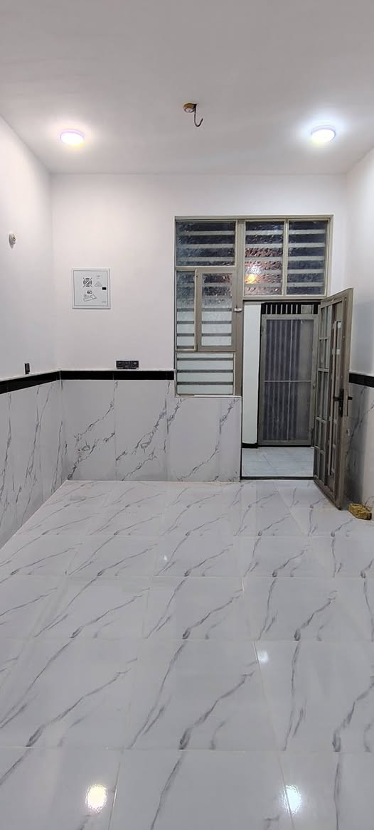 🏡 دار للبيع – حي النداء / منطقة 53 – موقع مميز على ساحة
📐 المساحة: 100 متر 
🏗️ بناء حديث – شغل درجة أولى ✅ أساس صب كونكريت ✅ سقف صب كونكريت ✅ غير مسكون
🔹 تتكون من: 🛏️ غرفة نوم 🛋️ صالة 🚪 استقبال 🍽️ مطبخ 🚿 صحيات
📍 العنوان: النجف الأشرف – حي النداء – منطقة 53 ⭐ موقع الدار على ساحة
📞 للاستفسار والاتصال: ***********
#دار_للبيع #حي_النداء #منطقة53 #النجف #عقارات_النجف #بيت_على_ساحة #100متر #شغل_درجة_أولى #بناء_حديث #للبيع_في_النجف
