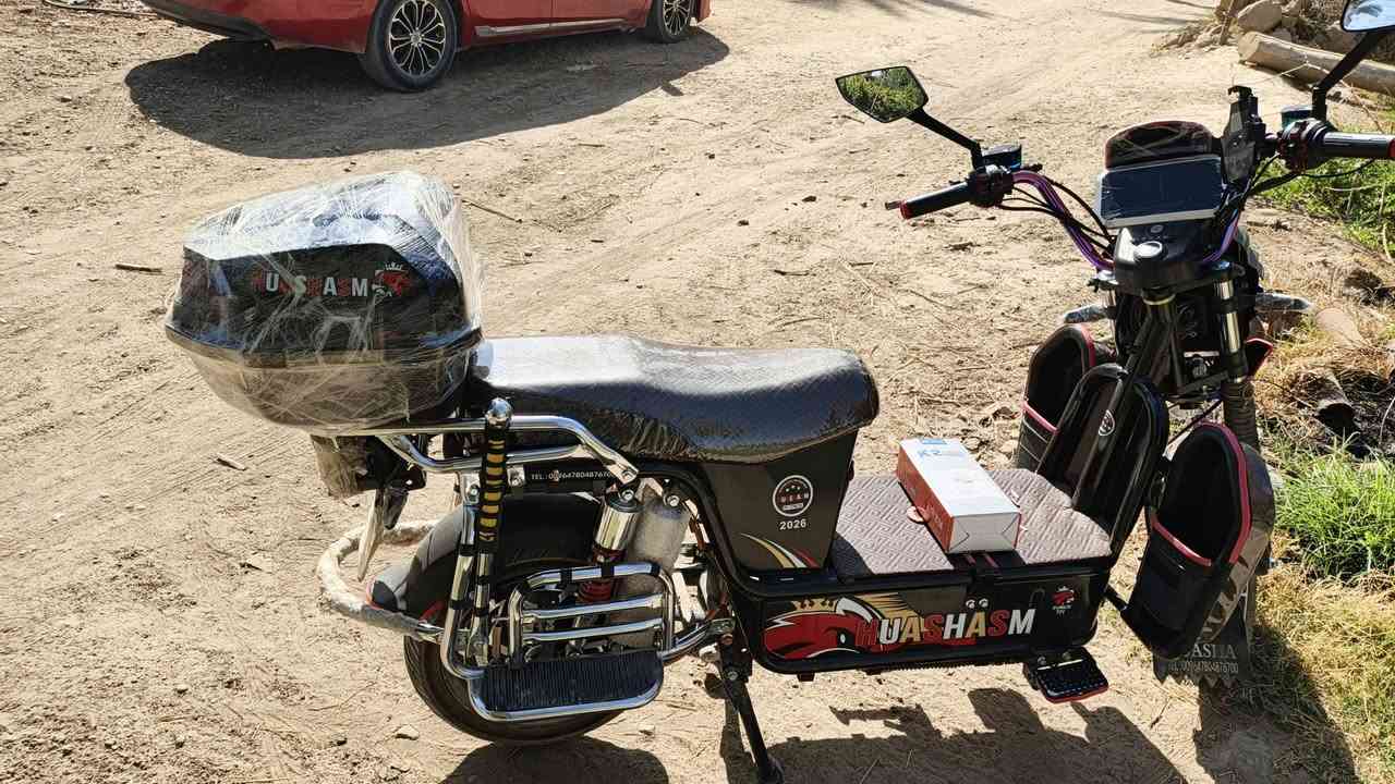 للبيع دراجه هيوشا
موديل 2026
مستعمل قليل جدا كلشي بلادي 
عدد البطاريات 6 
السعر 750 الف
المكان الدولاب 
للاستفسار اكثر ***********
