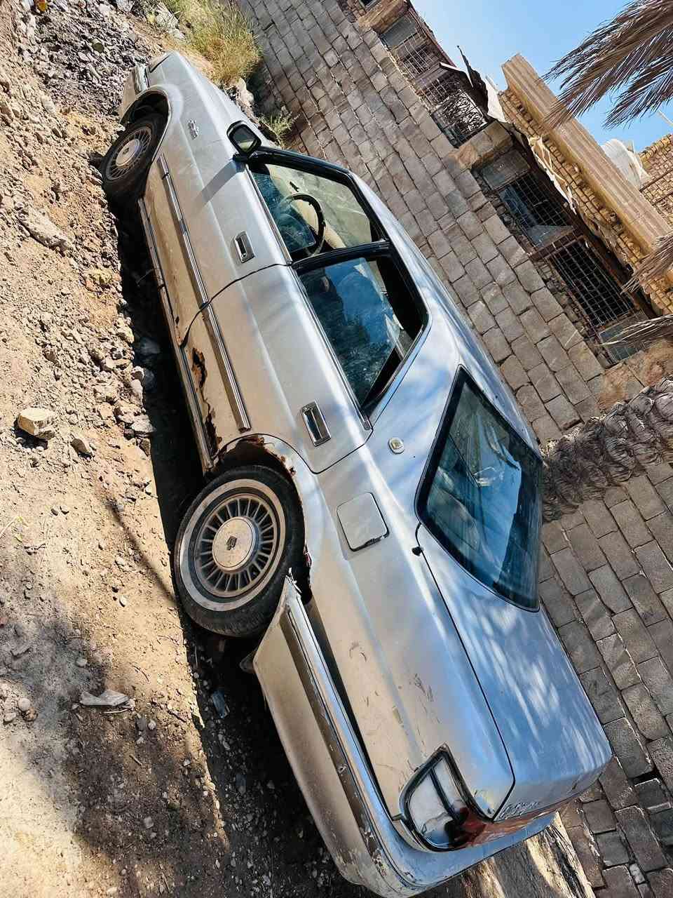 هارتوب موديل 91  رقمه بابل يسرى بلاد للبيع الداخل مالته ماروني السنويه ماصاقطه لل 30 السياره كايمه مكينته وشويه تريد ترتيب بيه خياسات قليله أبيع هل الموجود مكان السياره الحله عوفي السعر 21 وبيه مجال  رقم الموبايل  ***********
