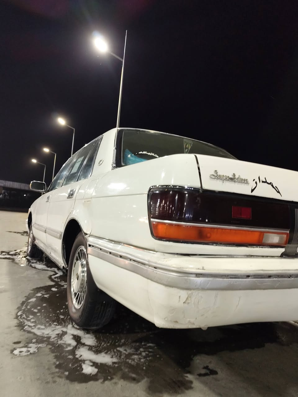 اقره منشور قبل لا تتصل وتراسل
سيدان البيع موديل 1988 رقم بغداد نكليزي سياره هزه جديده تخم تاير حداديه المكينه بيهه بدايت تنقيص مكينه 2500 غرفه ماروني شحم لايت زنون ويلات مجليه وكامله السياره بيع فقط السعر  على خاص مكاني الشطره رقم ***********
