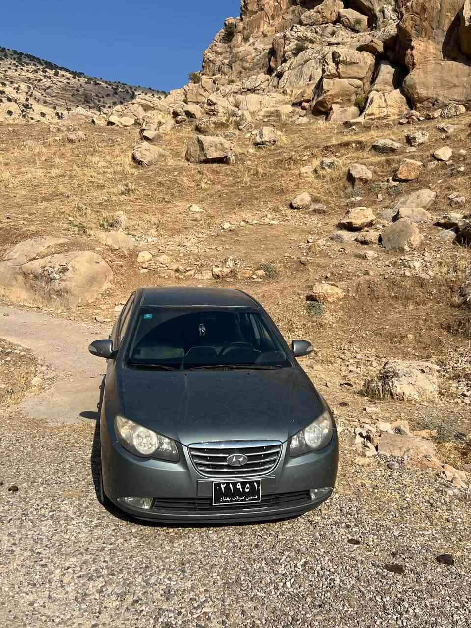 بەناوی خوای گەورە
هۆندا ئاڤانتی مۆدیل ٢٠١٠

سەیارەکە بڕاوەیە  فول فول مواسەفاتە بەس سڵاید نیە 

کوشن جلد و هیتەرە 

ئاوینە ئیشارەتە 

گێج وەنەوشەیە 

بەسمەیە 

ئەوەی مواسەفات بلیی لە سەیارەکا هەیە 

ژ.م ***********
