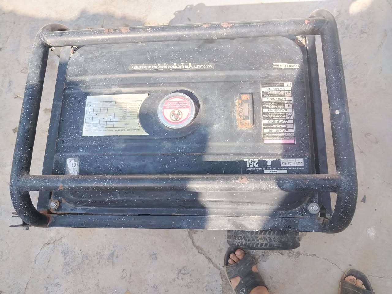 سلام عليكم للبيع مولدة ٥ كيفي استرة شركة الوادي غني عن التعريف نضافة ٨٥٪ مشتغلة قليل كلش سعر٤٥٠ الف بغداد حي العدل للاستفسار الاتصال على الرقم *********** واتساب
