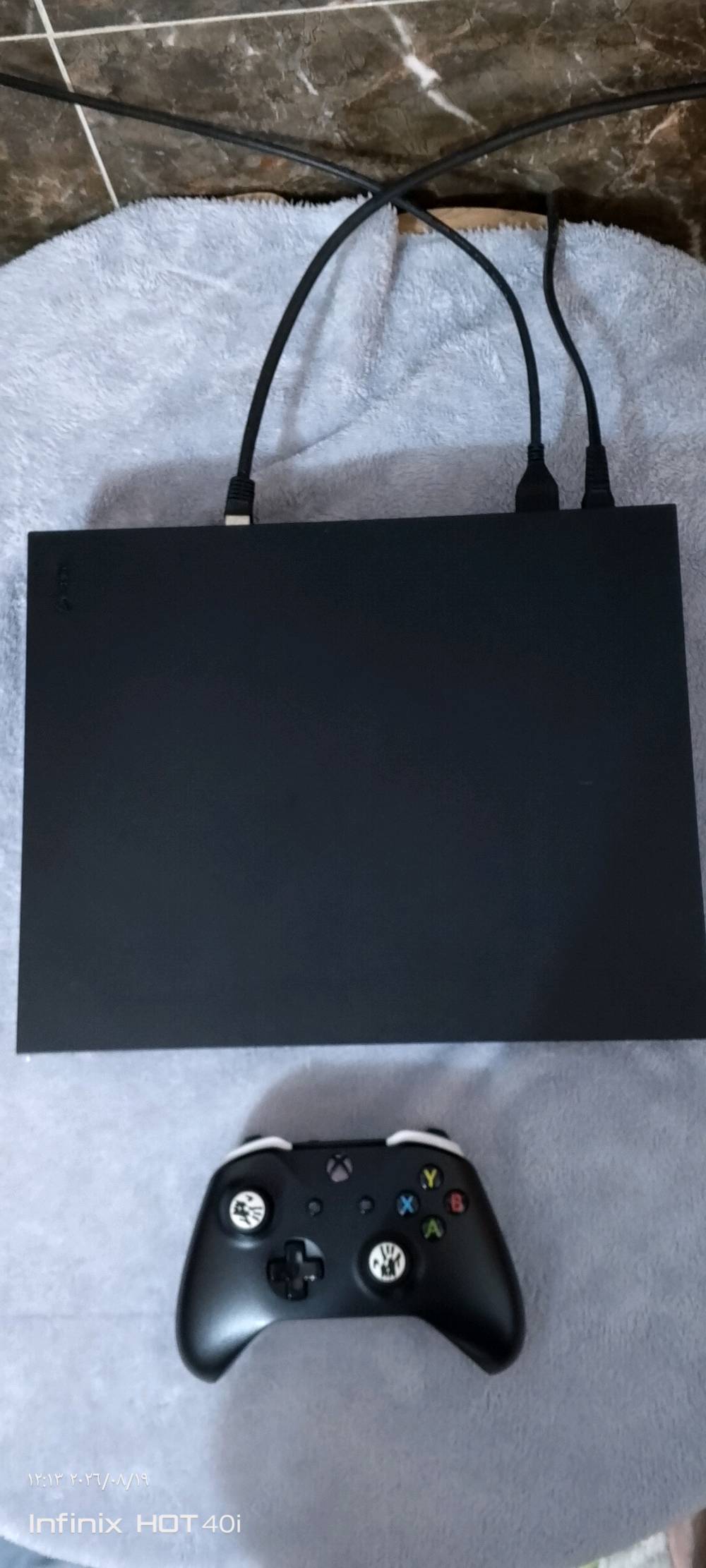 {اللهم صلي علئ محمد وال محمد} 
سلام عليكم ورحمة الله وبركاتة 
للبيع للبيع 
جهاز نوع XBOX ONE X  معروف ميحتاج اسولف عنة اقوة جهاز في جيل مالتة والاقوة والافضل 
 ذ 1T الجهاز نظافتة 98% اخو الجديد 
ملحقات كاملة جهاز مع واير HDMI مع واير بور مع 
يدة الاصلية للجهاز كاملة مكمل ونظافت الجهاز هيه تتكلم عنة 
ملاحظة / الجهاز اخو الجديد لوك ستيكر لا مصلح ولا مفتوح 
كبل شغل والعب 
بدون حساب الجهاز الجهاز معروف يدعم دقة تشغيل 
4K تشغيل 
مع منفذ اقراص كدامك كلشي ومستخدم أسابيع فقط عندي ضرف 
مكاني / بغداد /الرصافة / حي الانتصار / قرب السيطرة
ملاحظة / لايوجد خدمة توصيل لدي 
السعر /      {225.000 الف وبي مجال حك الجية فقط}