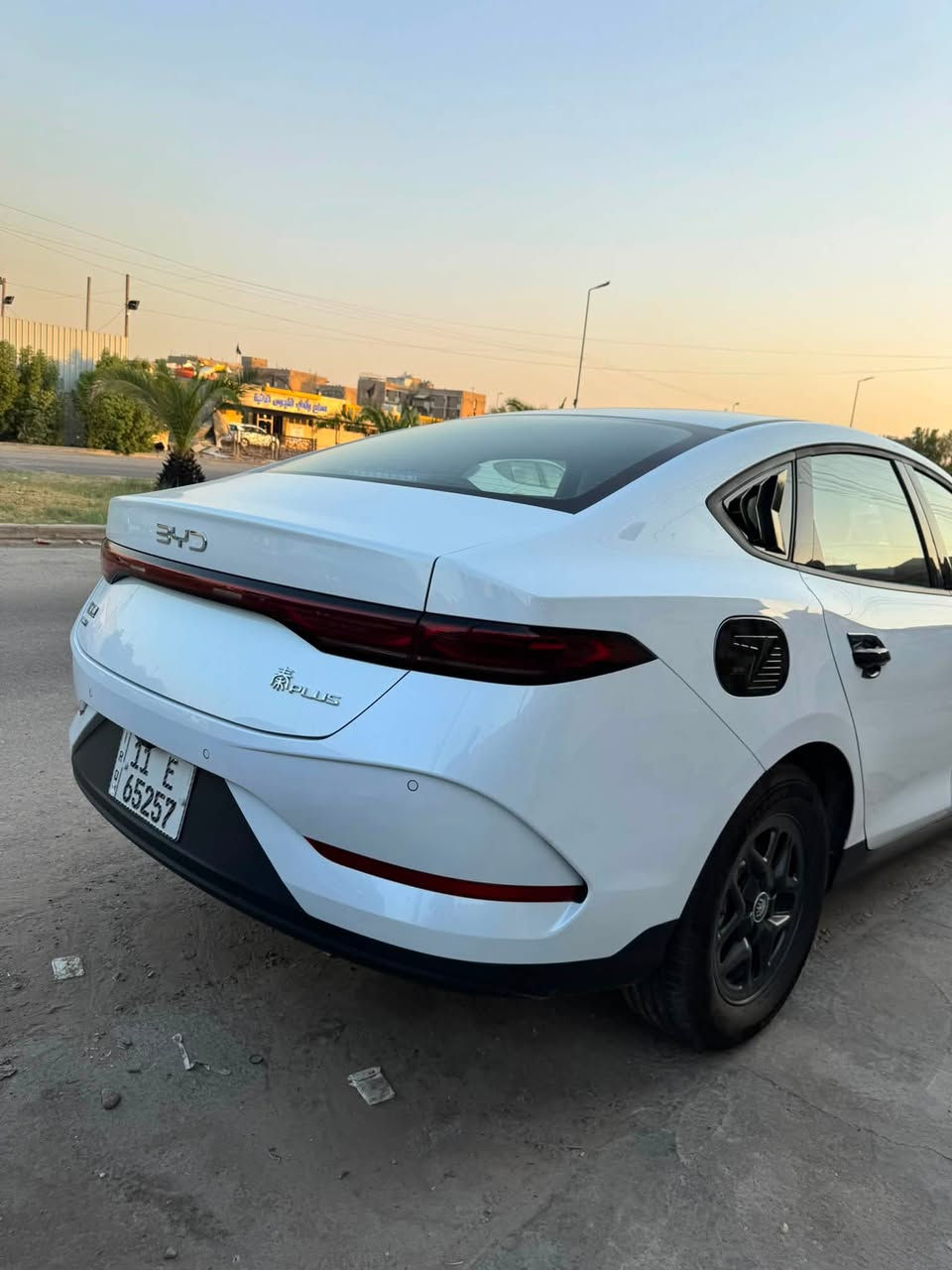 سلام عليكم Byd جن بلاص للبيع ماشيه 10 الاف السياره مكفوله كفاله عامه بيها فقط (حافه البنيد كفه صغيره ) وبالقماره مكان طخه مال شجره السياره بيها كاعيات ربل الاصليه تغطي الدوسه وبيها سوادات كامله سعرها 18 و750 مكاني بغداد زيونه ***********
