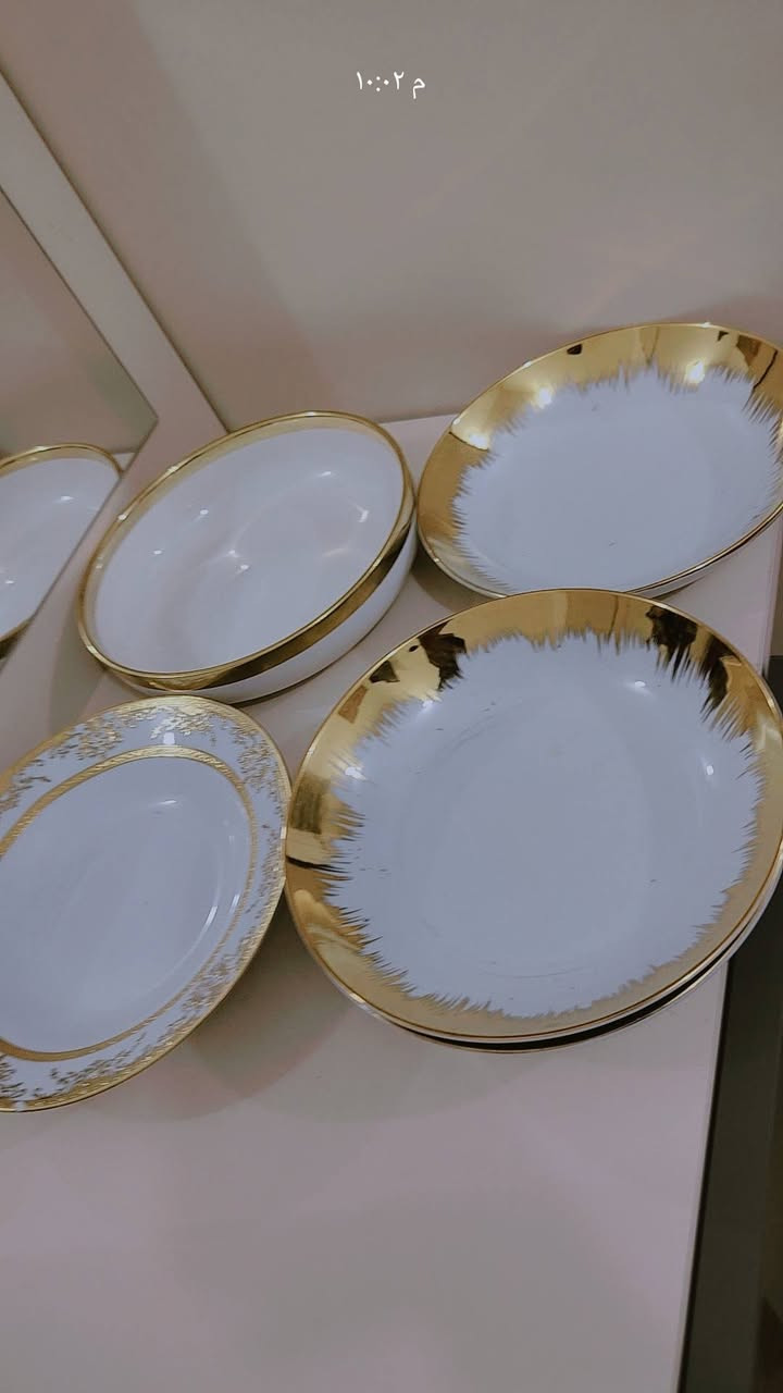 فرفوري اصلي الملكي الذهبي تواصل واتساب ***********

نص مكتوب في الصور:
- ١٠:٢٣ م
- م ١٠:٤٢
- ١٠:٠٢ م
- ٦:١٤ م
- ٦:١٣ م
- ٦:٠٨ م
- ٦:١٥ م
- ٦:١٦ م