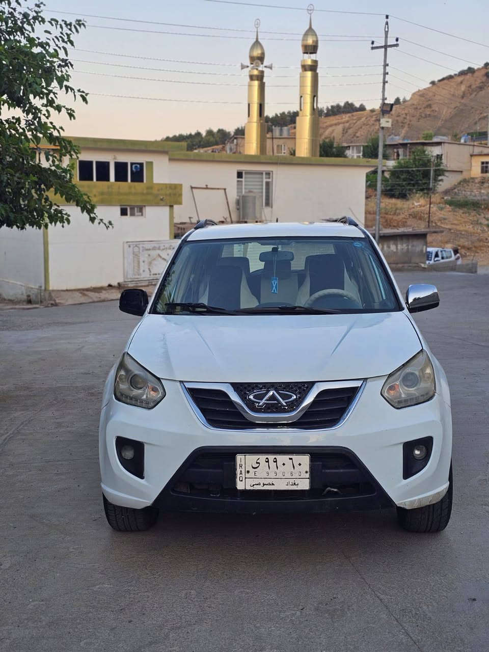 شیری تیگۆ ٢٠١٤ فول مواسەفات
مواسەفات فوول فولە (ئاوینە کارەبای -سلاید-کوشن ساردو گەرم-حاسەی دواوە-ئاوێنە کارەبای)
گیر کارەبای و گیرو مەکینە بە شەرتی ١٠ فیتەر 
کارەبای و تەبردید بەشەرت سەنەوی بغداد ئەوەلیاتی بە شەرتە رەقەم تلفۆن : [***********] السليمانية, العراق
