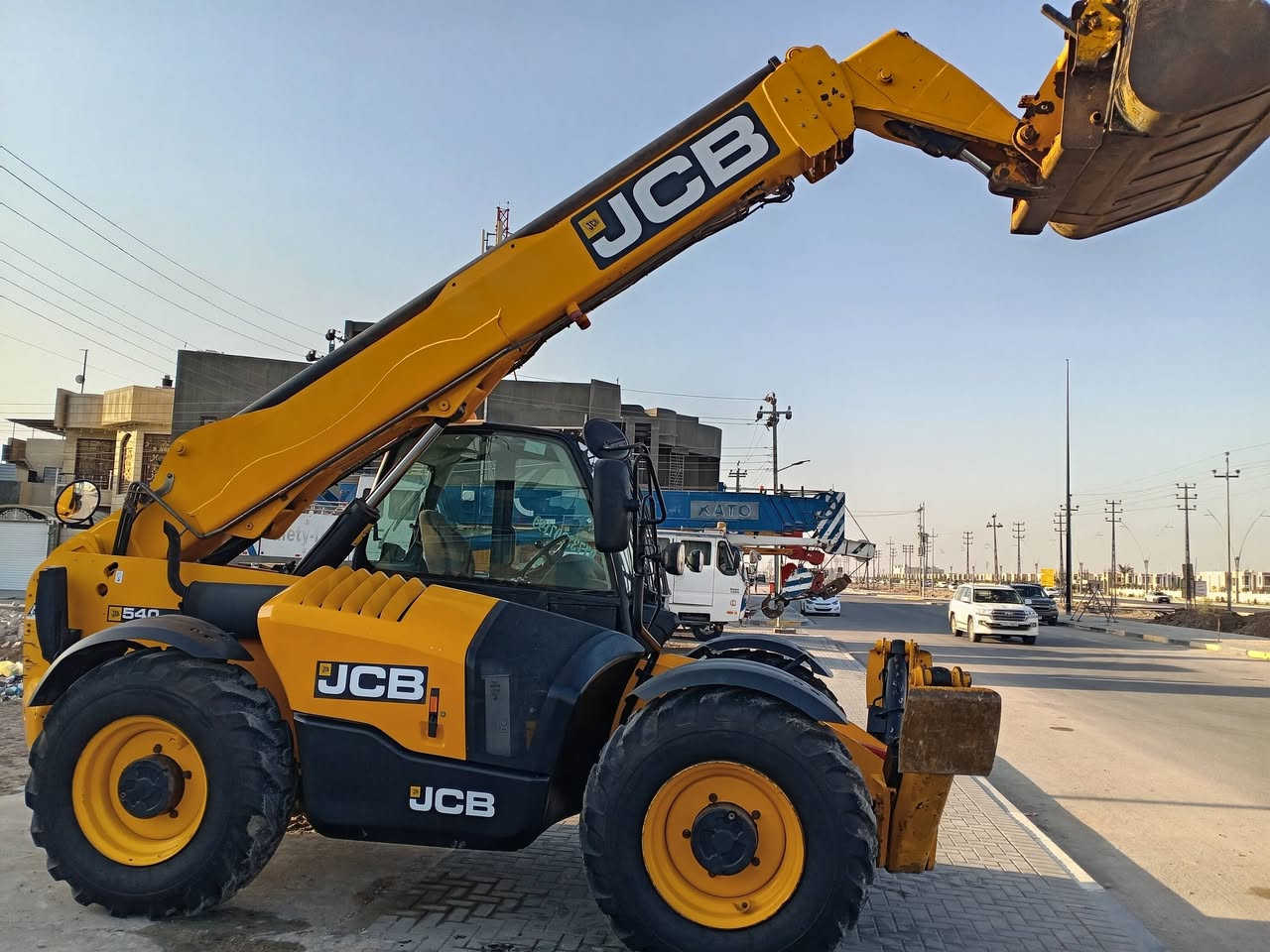 سلام عليكم شوكيات أسلايت ١٤متر  مديل٢٠١٦او٢٠١٤او٢٠١٠للبيع دخول جديدرقم أربيل بسمي مكفوله مكان البصره للاستفسار الاتصال على الرقم ***********
