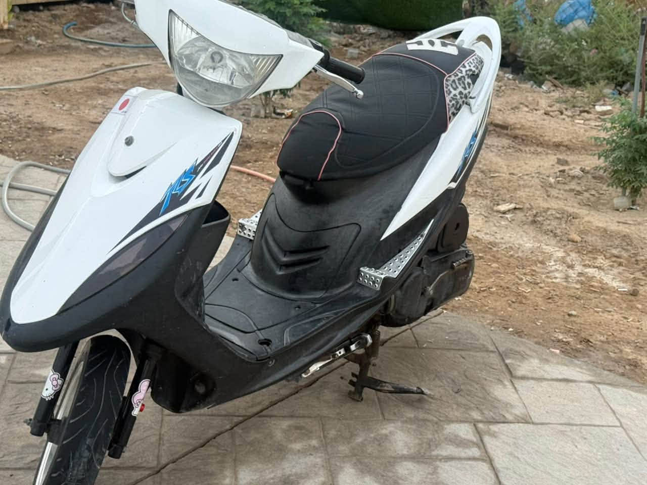 ماكس عدلة • نضيفه • الزعفرانية