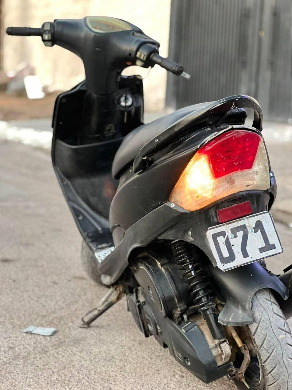 دراجه عدله نضيفه شلعه ومعدل لا لا تبخير ولا نضوح سعر350 وبيه مجال ***********

