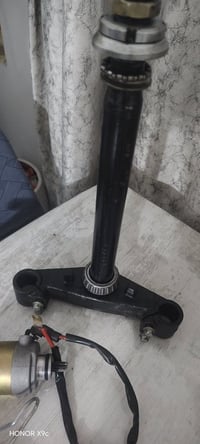 اغراض دراجة سترونك صيني  مديل 25  للحجز 07737862226