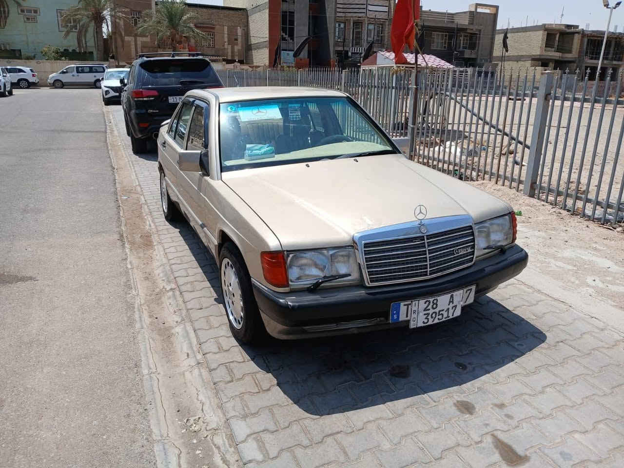 السلام عليكم اخوان  بسبب الوعود الكاذبه اعيد النشر
مارسدس 190 طيارين موديل 1985 رقم نجف دولي بأسمي

مشروع وطني وين ماكان أداور قواعد الدبلات سليمات على البلاد لا مصلحات ولابيهن شي دواخل جلد بيجي على البلاد جام 4 كهربائي مسجل سماعات توني شادهن

سنويه لغاية 29 محرك ونجي طابوكه ياباني بعد بالجيس قبل 40 يوم من شديته   كلفتني مليون وثلاثمائة ألف تبريد شغال حداديه جديد قبل أربعة أشهر سويت حداديه خلفي وامامي منظومة بانزين ادامه كامله مع تبديل فيت بم قبل شهرين من بدلته  الله شاهد أخذته من شيخ عمر سعره 105 مع الفلتر علما الفيت بم بلادي ما محور جعمقه ايظا اخذته من شيخ عمر قبل أربعة أشهر  أفلنجات اربعه معه دساكت معه فج الابريك كله جديد قبل شهرين من شديتهن ماطور ماسحات جديد مال تفصيخ كوبلن للكاردن زائد تصفير الكاردن بالتورنه زوج تايرات امامي توني شاده طوبات قبل ثلاث اشهر من شديتهن  الله شاهد شديت اله عمبار جديد بلكارتون وتنظيف تايرات خلفي وامامي+ دسكات كلفني عليه 120 ألف اخوان ثقو بالله العلي العظيم  انه على الأساس جناي كلت بعد ما ابيع بس شسوي الي اتصير عنده حاله وين يروح  على حلاله ما مخلي شي ما مبدله بيه وأكو أشياء اهواي ناسيه السياره احله من الصوره تجي وتشوف السياره حلوه دواخله نظيفه انه جاي اداوم بيه من الناصريه إلى بغداد السياره صارله عندي سنة العنوان ذي قار قضاء سوق الشيوخ الحي 
العسكري رقم الهاتف بيه واتساب *********** السعر المطلوب 47 وبيه مجال حك الجيه
