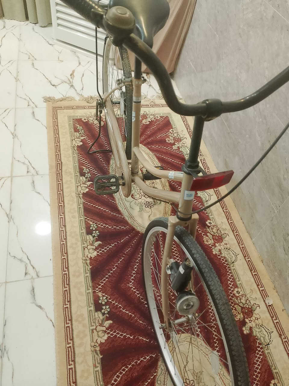 سلام عليكم باسكل للبيع مكان ديوانية مركز باسكل كفلاة سعر 130 وبي مجال قليل يعني حك جية راسلني خاص صورة ما واضحة والله الباسكل احلة من صورة تجي وتشوفة علق وآني أرد عليك باسكل نضيف رقمي *********** اتصل وبي وتساب
