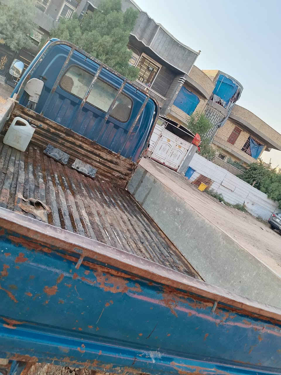 سلام عليكم كيا فونتيرا سيارة موديل ٩٩قمارة قلاب مكينة جديدة كير جديد كسن جديد سيارة خير من الله رقم نكليزي سعر (٥٠ )مكان سيارة بغداد كاظمية رقم 
الهاتف:***********مكلف بل نشر
