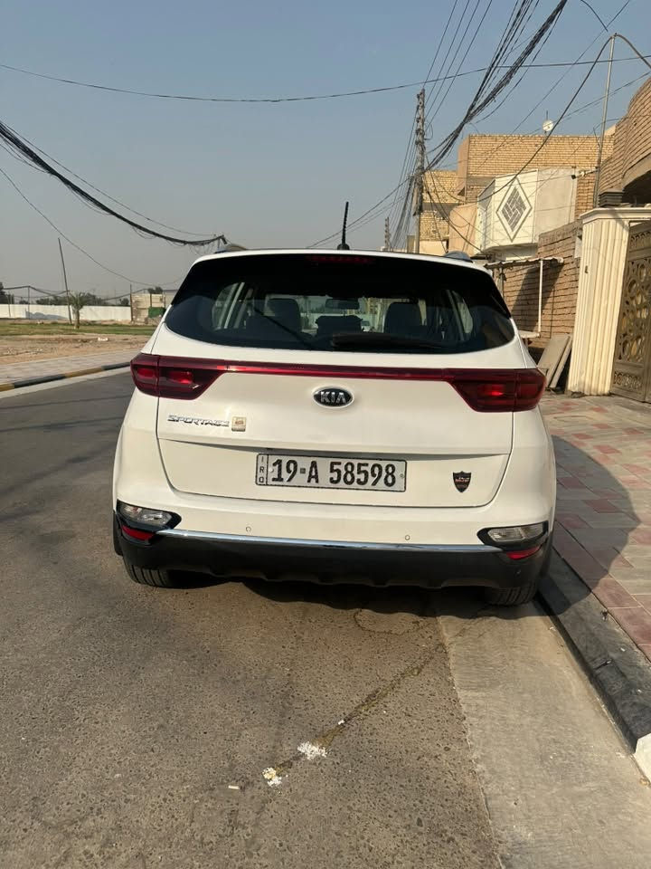 سلام عليكم سبورتج 2019 خليجي مكفوله كفاله عامه عده كم رصعه صغار ومبينات بالسونار السياره فول مواصفات بنوراما كشنات جلد احمر وبصمه السياره كلش جديده ونظيفه ماشيه ١٥٦ كم السياره كلشي ما معتازه ومابيه كل مصرف مكان السياره كربلاء ورقمه كربلاء السعر 173وبي مجال ***********
