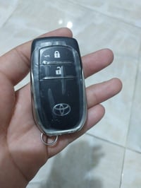 بصمة لاندكروز • وكالة أصلية • ٢٠١٦-٢٠٢١