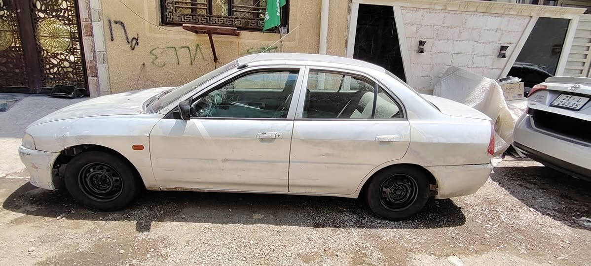 السلام عليكم ميسيبوشي لانسر ٢٠٠١ باسمي سنويه لل٢٠٣٠ كير ومحرك وتبريد مكفولات جاهزه مابيها نقص للبيع سعرها ٢٧ وبيها مجال مكاني الكاظميه ***********
