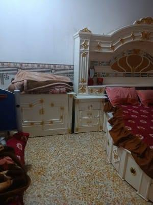 غرفه نوم تزكام عراقي للبيع نضيفه 
بابل السياحي 
***********
