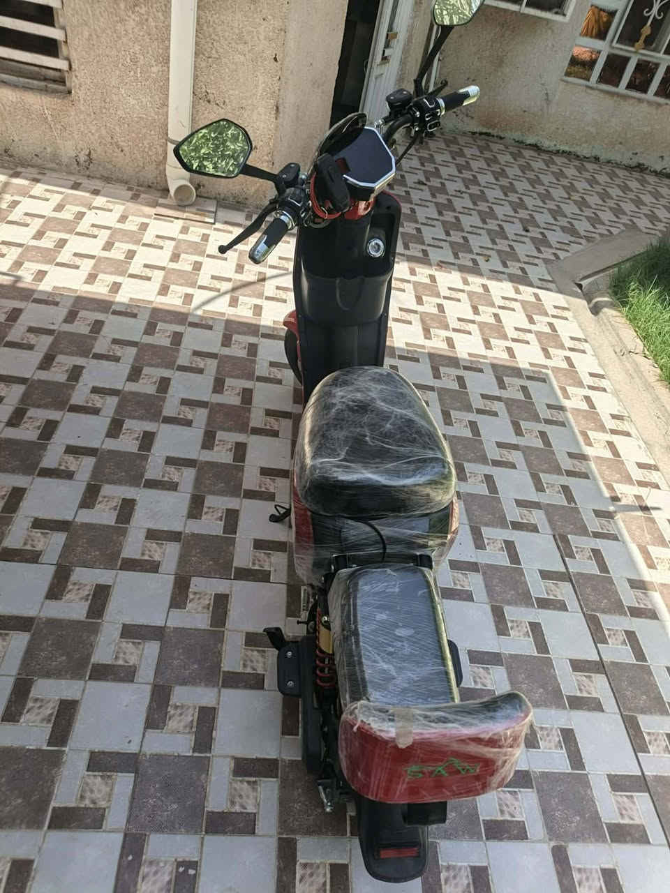 دراجه شحن للبيع R900 الحديثه فول مواصفات دبل سويج دبل بصمه دبل كارت تشغيل بصمه وتشغيل كارت وتشغيل عن بعد خمس بطاريات🔋 الدراجه بعد هي جديده سعر 350 وبيه مجال مكان كربلاء الحسينية
***********
