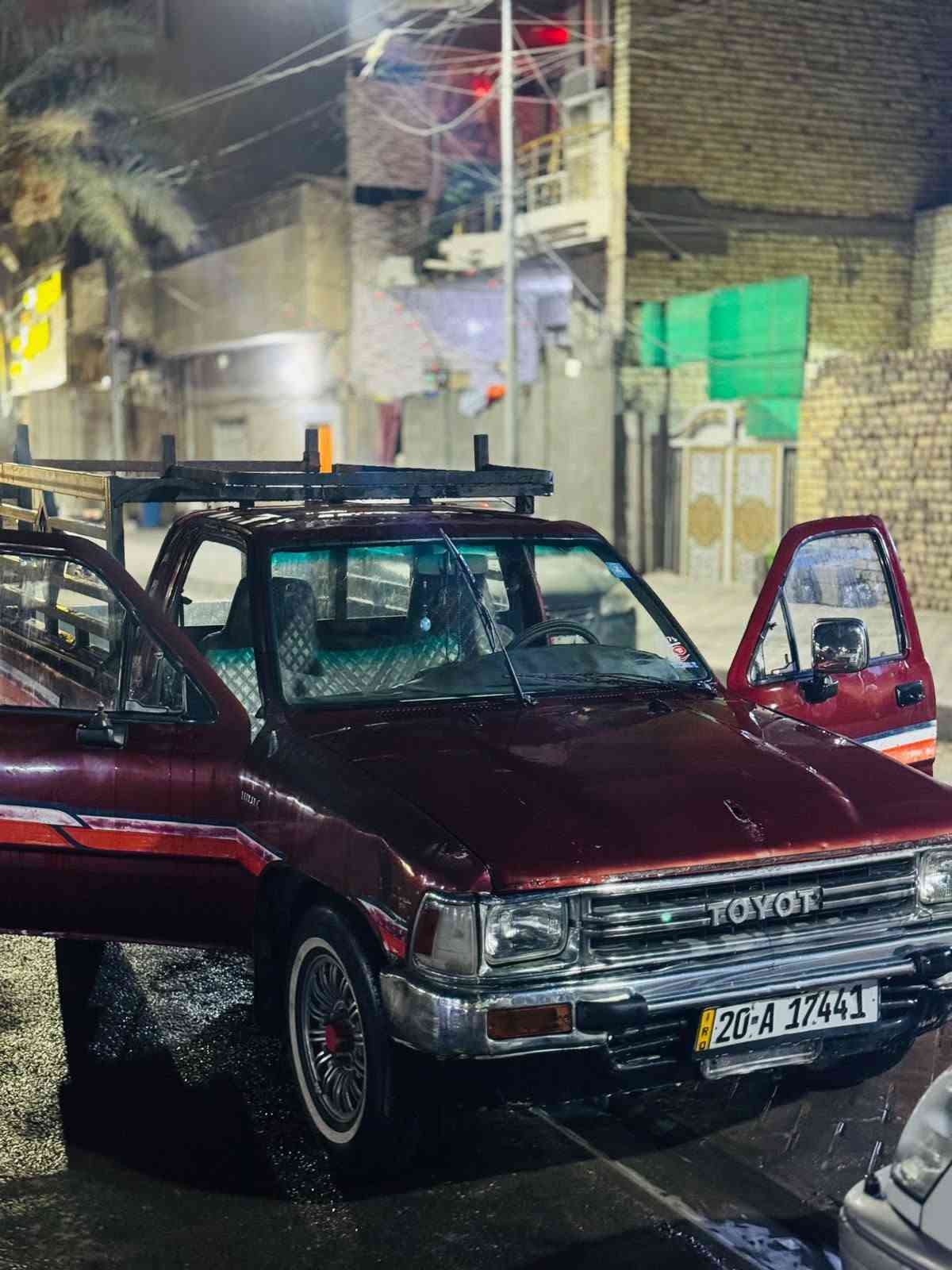 السلام عليكم تويوتا بيكم تك  موديل 1990 رقم ديالى رقم انكليزي مشروع وطني ٠٠٠٠ أتعهد بالتحويل
السيارة بيهة خيط تبخير بالمكينة أو بالنسبة لشكل السيارة الخارجي هاي الصور  تجي تشوف افضل للطرفين 
عارضها ب50 وبيها مجال 
عنواني بغداد/  حي اور  شارع زويني
رقم الهاتف (***********)
