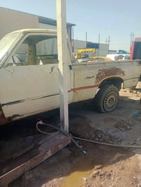 موديل 82تعمير واصله لصبق رقم بغداد سنويه صاقطه 2022عدي وكاله احولك 077...