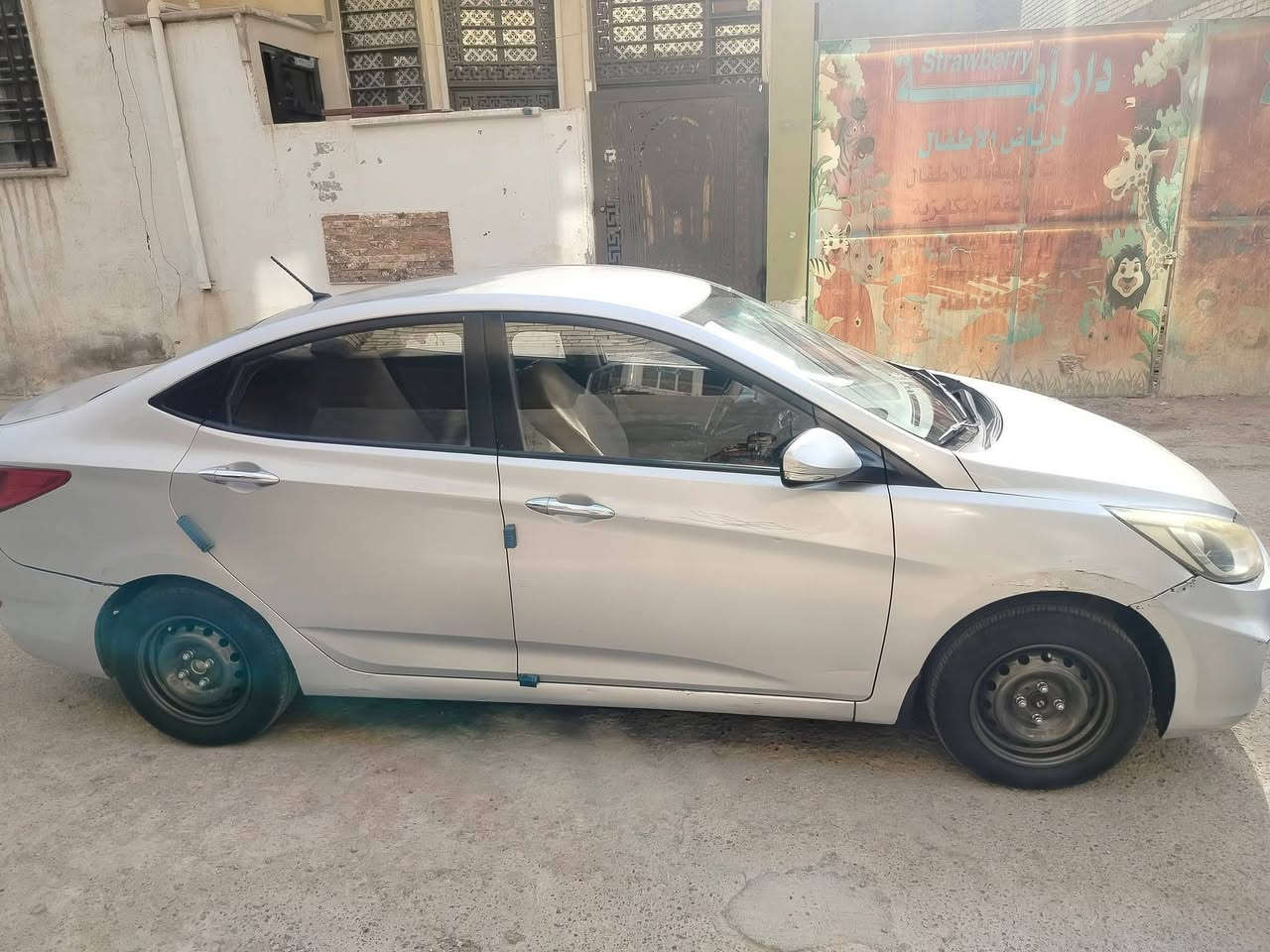 اكسنت 16 خليجي مكينه 1600 بيها بابين الخلفيه بدون دواخل مصبوغات تبريد ثلج كير مكينه صدر تخم تاثر باتري كله جديد كاميرا وحساسات وشاشه تحكم ستيرن تحويل ثاني يوم السعر 55مكاني بغداد الاتصال ***********
