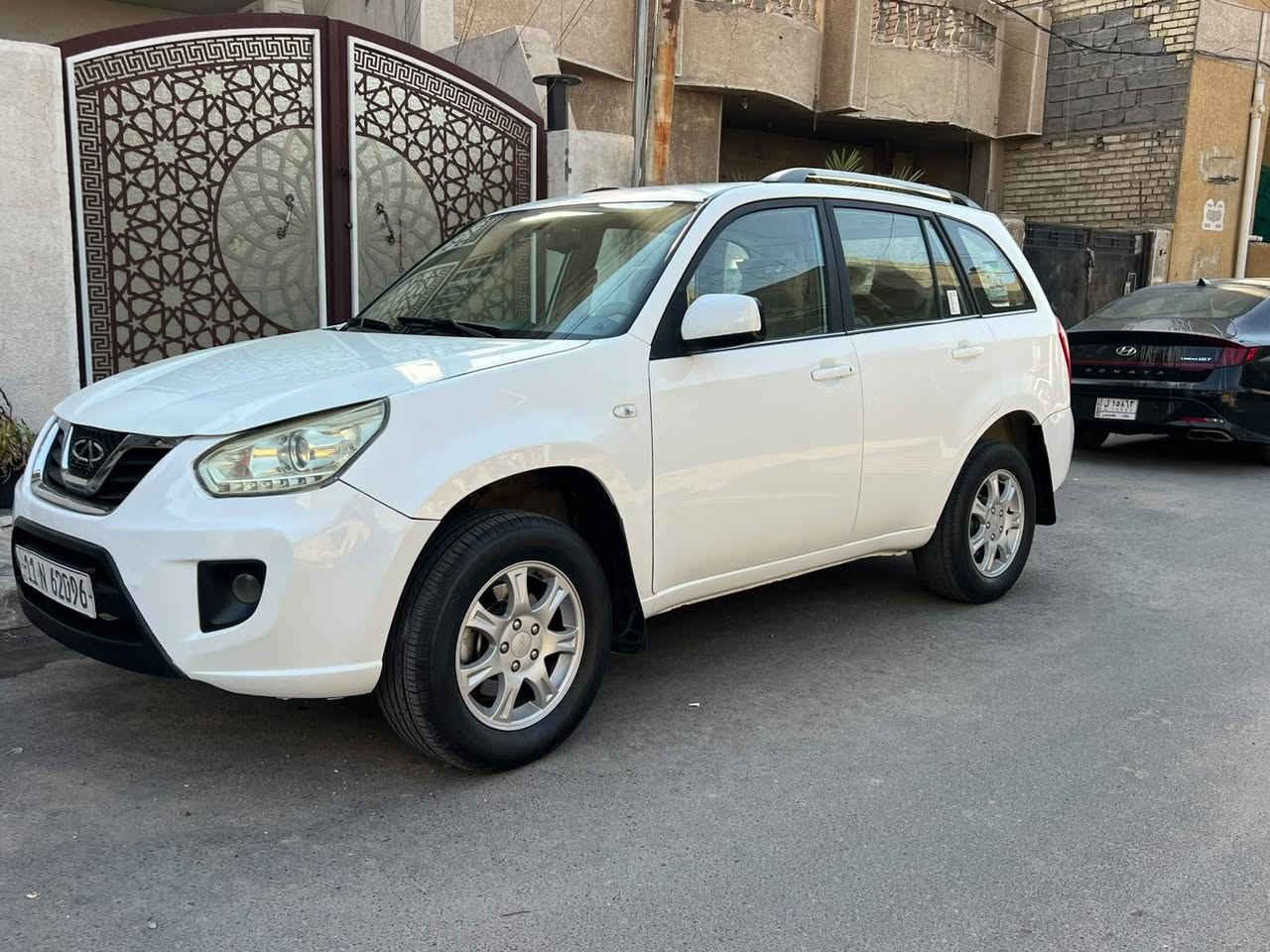 السلام عليكم
السلام عليكم 
تيكو للبيع فقط 
2013 رقم بغداد انكليزي شرط التحويل
بدون صبغ ففط دعاميات 
مكينه وكير بلاديات كفاله
صدر امامي فقط دبلات 
صدر خلفي جديد 
تبريد شغال منضومه جديده 
شاشه كار بلي وسستم سماعات جديد
سلايت شغال
تخم تايرات جديد
باتري جديد 
داخل جدا نضيف 
سياره جاهزه ع اخر حبه فقط دبلات اماميه 
سعرها ب٥٤ وبيها مجال 
عنواني بغداد الدوره 
***********
