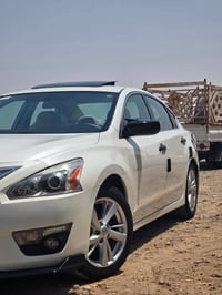 نيسان التيما • موديل ٢٠١٥ • رقم اربيل