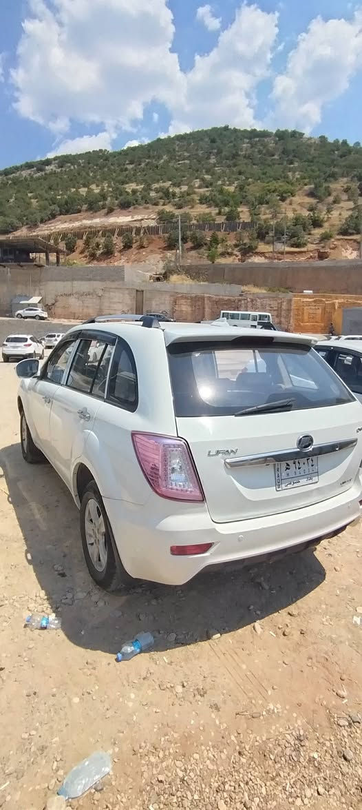 السلام عليكم ورحمة الله وبركاته
ليفان x60 موديل ٢٠١٦  كير عادي

التبريد بارد جدا و المكينة والكير ممتازات والهيكل مثل ما وضح بالصور جديد وبالحقيقة بعد احلى  والصدر جديد والكهربائيات جديدة والاطارات والبطارية جديدات

الكشنات والارضية مدوشمات 

السيارة جدا نظيفة بيها الدعاميات مصبوغات

السعر ٦٩

مكان السيارة بغداد الدورة هور رجب او حي الصحة  رقم الهاتف ***********
