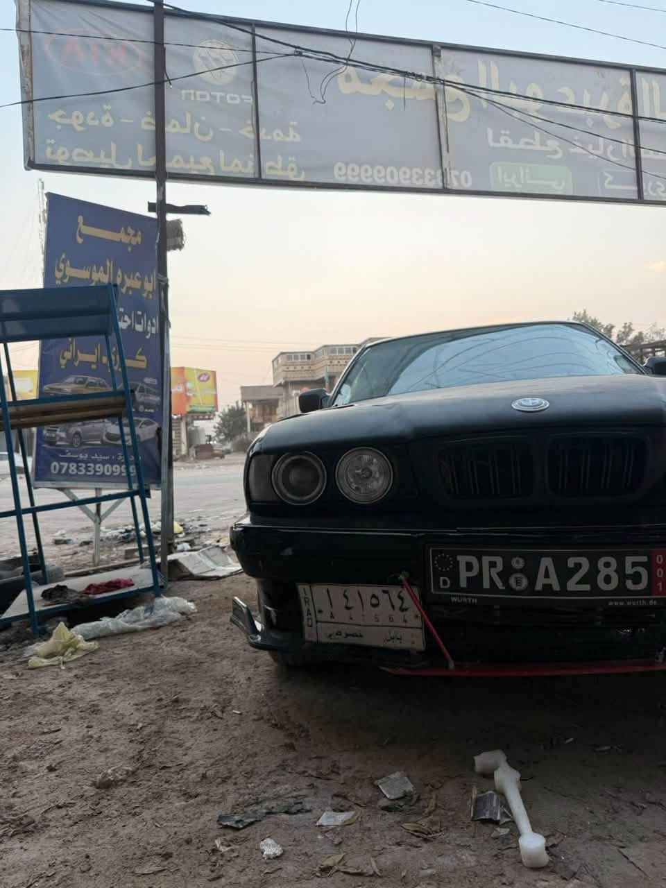 سلام عليكم بيم 520اصل 530
كير ومكينه كفاله جدد
ناقصها بنيد صبغ بس مغللفه ورديتر تبريد
ودعميه نكسرات امامي وجكمجه
دعميه خلفيهm
ويلات رياضي 
بنيد رياضي
سياره فتحه 
كهربيات جهازه 
كلشي شغال 
بجم عريض
حداديه نص عمر

غرفتها عند دوشمجي كلها جلد فول 
بطاين فول
سعر 30 ورقه
بيع فقط ناقد
رعيها بل حله مدور ثاني يوم
*********** 
***********
