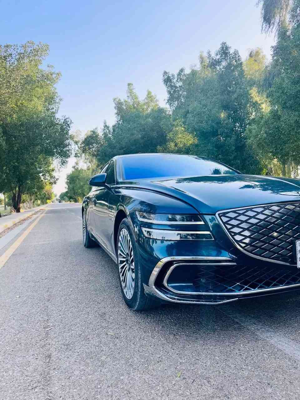 🚗 جينسسز الكترك 2023 | بحالة الشركة
الموديل: 2023
 الرقم: بغداد (إنكليزي )
 منظومة الدفع: كهربائية بالكامل (Electric)
 الحالة: ممتازة جداً، أخت الزيرو
المواصفات
ماشية 19الف كيلو 
حادث جاملغ وبنيد الشاصي بداية 

السيارة فول مواصفات عدا الفتحة 
 تصميم فاخر بلمسات حديثة وأداء رياضي قوي
 مقصورة داخلية جلد فاخرة مع شاشات عرض متعددة
 أنظمة أمان وقيادة شبه ذاتية متكاملة

📍 الموقع:  - المسيب / بابل
📞 للاستفسار والتواصل: [***********
