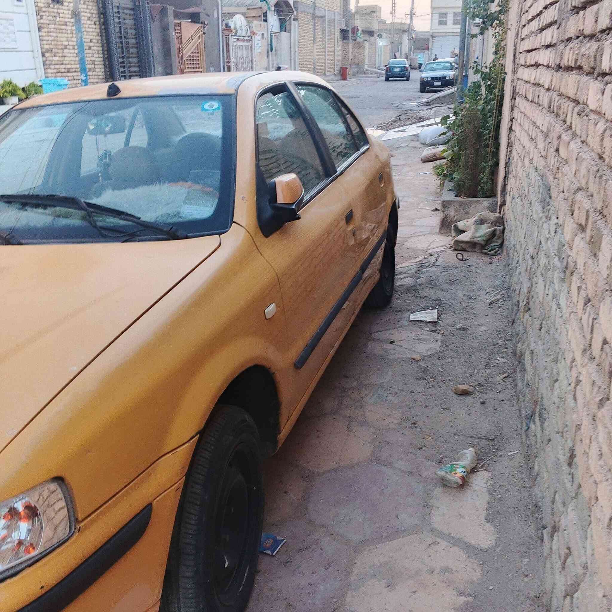 سيارة سمند منيسان رقم انكليزي
كاملة هيئه غرامات سند سنوية 2029 
كير ومحرك نعمه من الله حدادية نضيفه تهم تايرات نضيف
كشرة نضيفه السعر 27 وبيه مجال الشراي يتصل ***********

