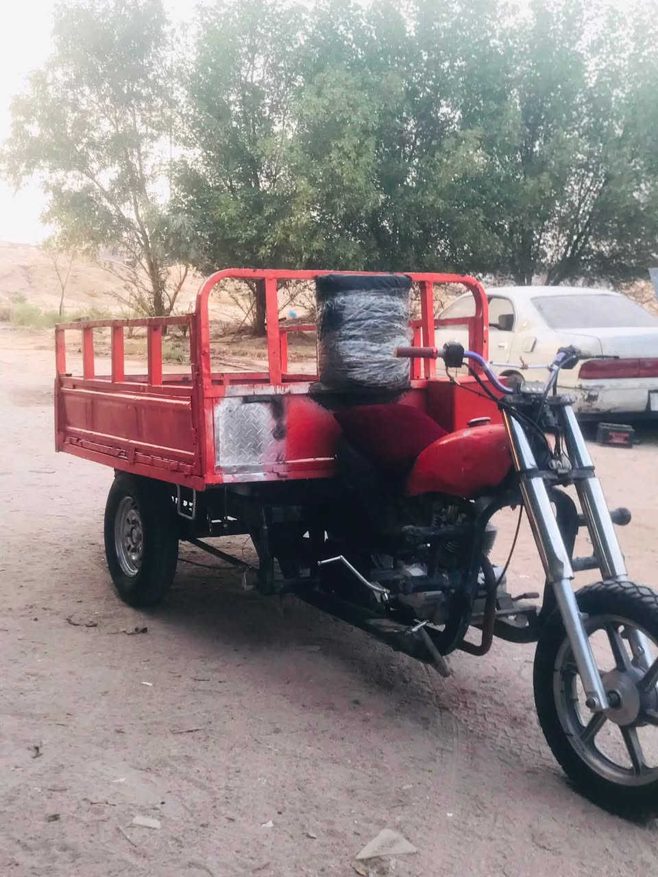 سلام وعليكم ستوته MTAR للبيع محرك نضيف بدون بخار 200 شاصي مكفول تخم تاير صدر جديد ويل جمره جديد گير بوكس جديد جاهزة على اخر حبايه السعر ٨٠٠ وبيها مجال للشراي مكاني خور الزبير للستفسار ***********
