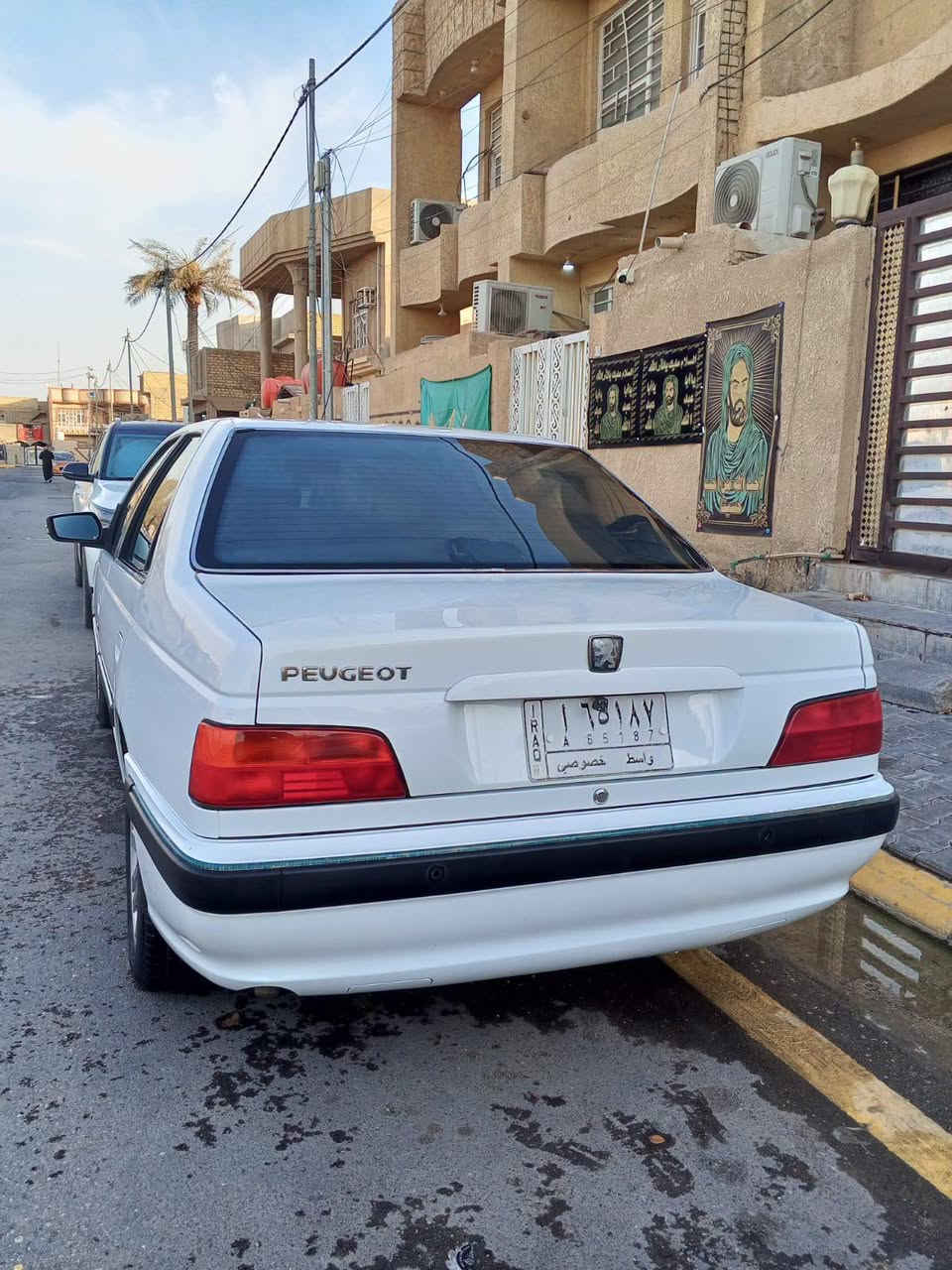 سيارة بيجو موديل 2022 للبيع او مراوس بسيارة
​المواصفات:
​منظومة غاز شغالة 
​مكينة والكير بصورة ممتازة.
​التبريد ثلج 
​كاميرا وشاشة عرض حديثة.
​محجوزة (استقطاع إلكتروني)، وينفك الحجز بعد 4 أشهر.
 بية وكالة عامة سنوية لحد 2027 
​العنوان 📍واسط _الكوت _داموك 
​السعر: 65 ورقة وبية مجال 
​للاستفسار اتصل ***********

