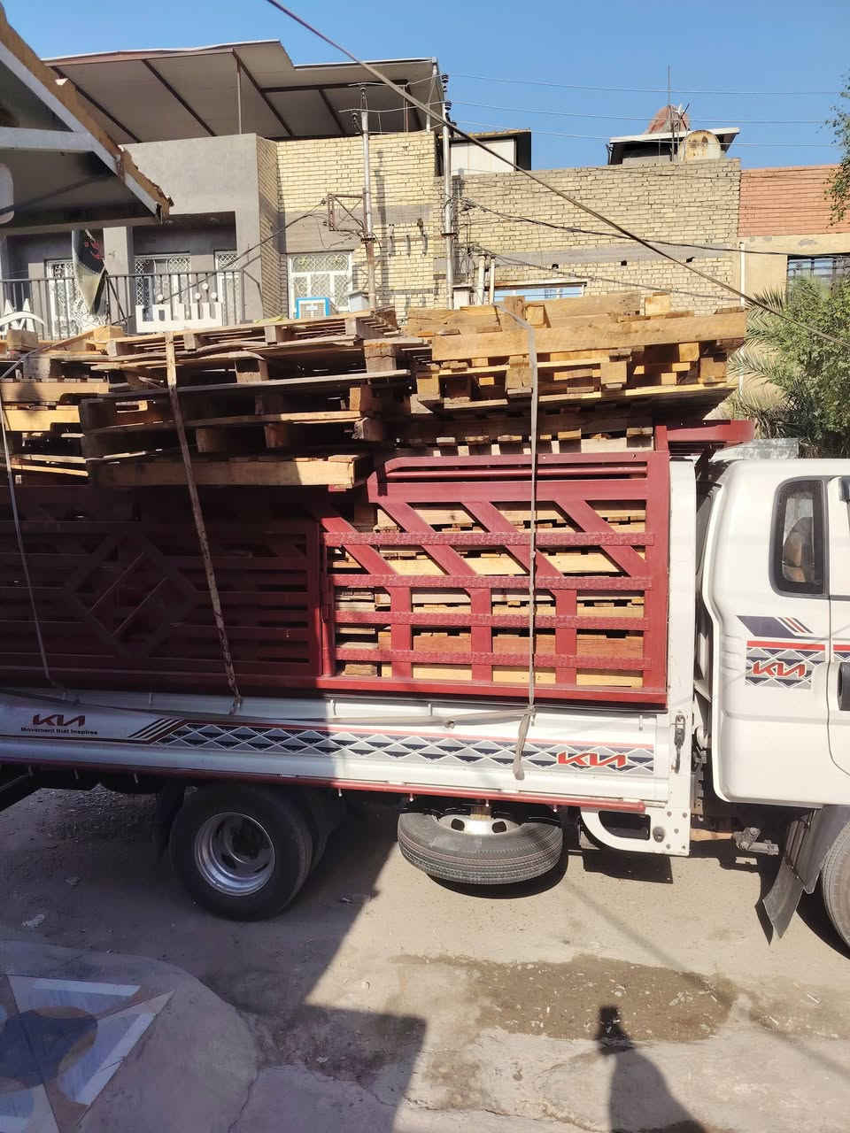 سكيب للبيع العنوان بغداد البياع العدد100مطروح ***********
