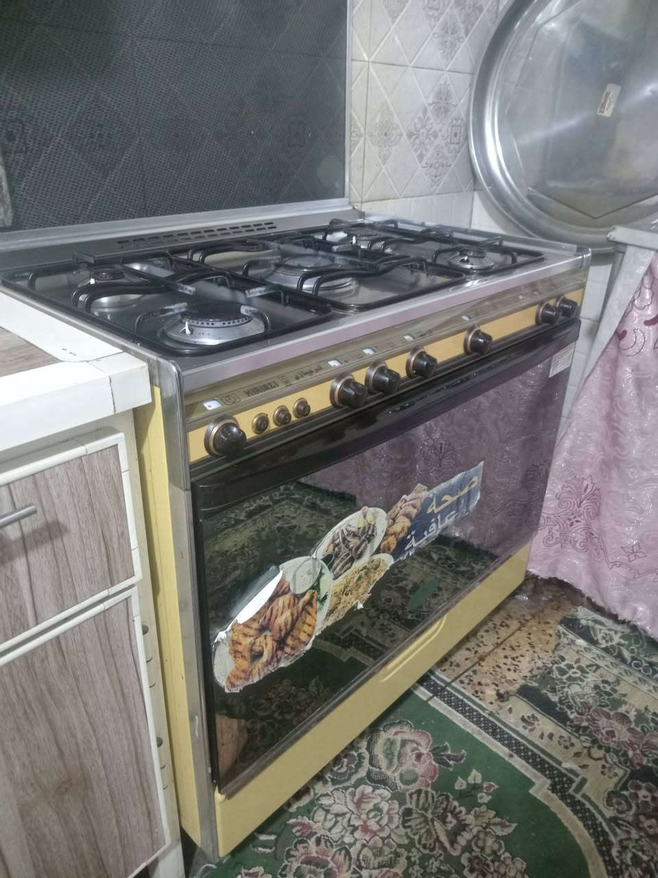 السلام عليكم طباخ كريازي جديد شرط الفحص استخدام شي قليل البيع المكان النجف السعر 400التصال ***********
