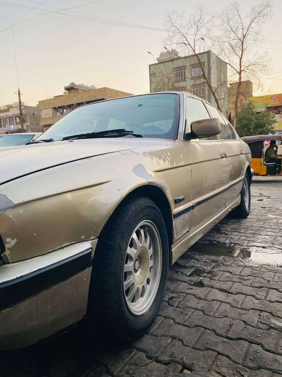 ياالله سلام عليكم شباب عندي بيم 535 سياره مال تعمير يراد صبغ الهه تبريد جاهز مكينه جاهزه بس الكير مالهه البك يخر بيها صدر زين تخم تاير السعر 28وبيها مجال عنون بغداد مدينه الصدر  ***********. وتساب أو تصال الكشر تعال انته كلبه الاتكلي شبيها موديل 1989 سنويه بسمي  رقم بغداد
