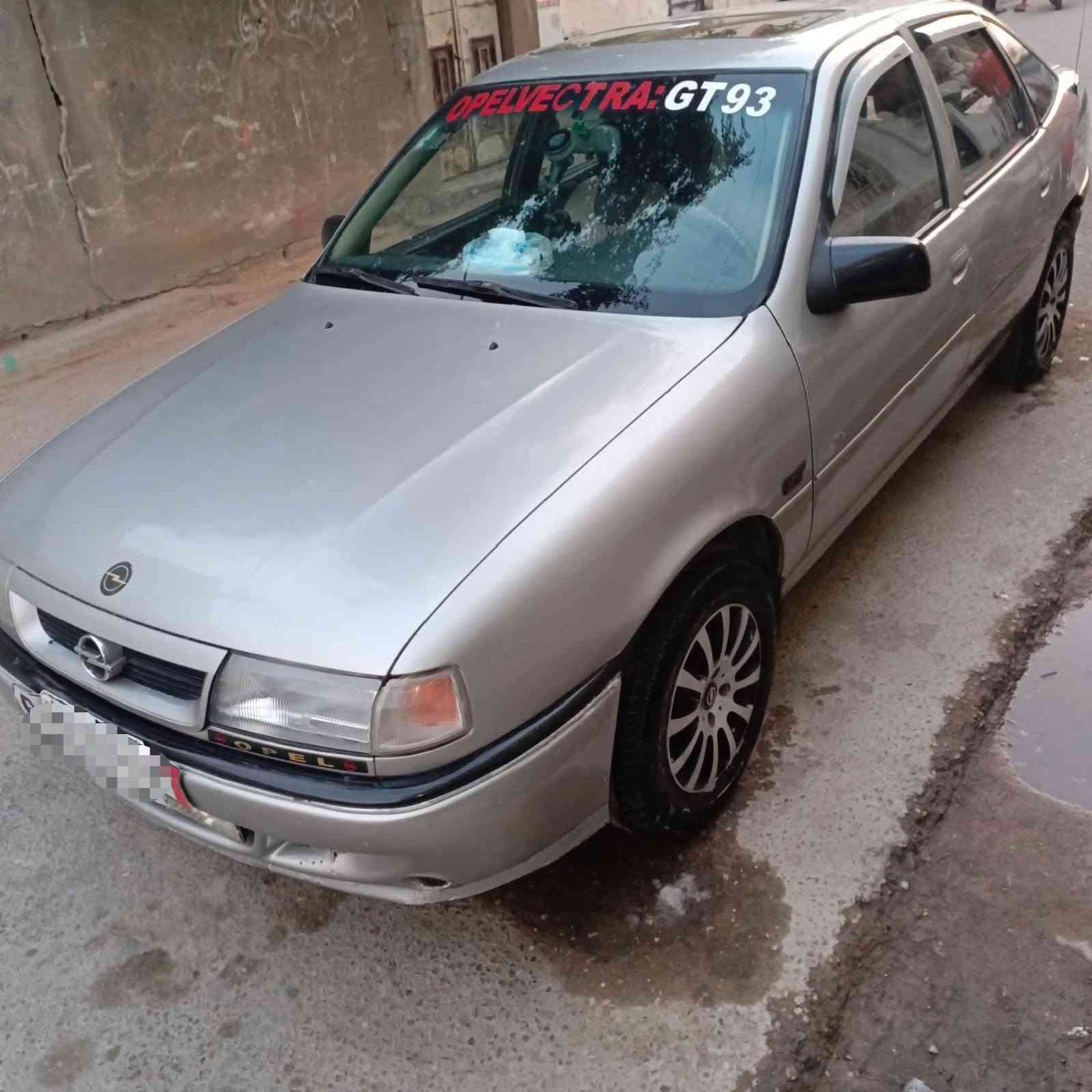 اوبل فكتره موديل 93 مصبوغه للجماليه تبريد شاشه دشبول نفخ تخم تاير ويل كب بأسمي فتحه بالسقف مكينه 2000 السياره بالبصره رقمها قادسيه جاهزه من كل شي السعر 35 وبيها شي قليل الي يحب يتصل على ***********
