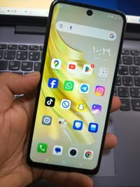 سبارك 20 برو • ٢٥٦ • رام ١٣