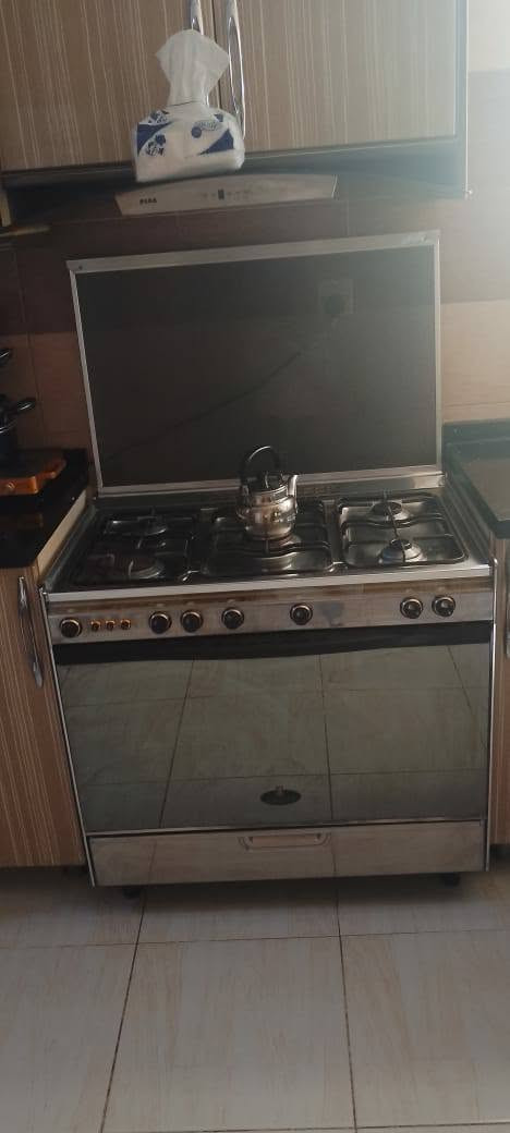غراض منزل للبيع التواصل مع ***********
