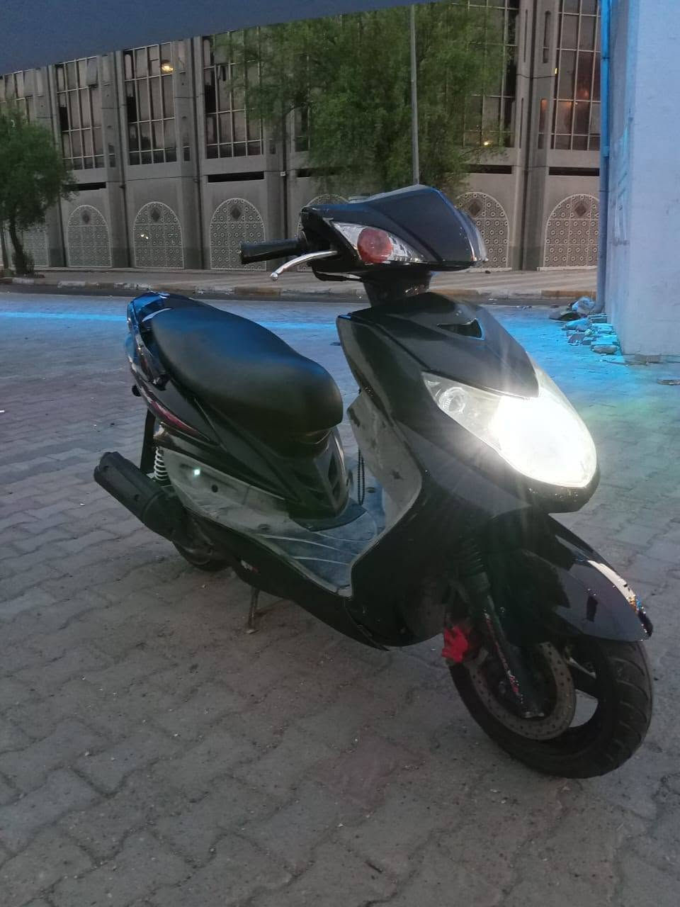 سكنس فحل (كفاله عامه) رمبه صالها تقريبين ٣اشهر من نازله مكفوله كشر ومكينه كهربيات كلها شغاله كفرات بلادي مكينه شرط توكف يمها متسمع صوتهااا حسبالك طافيه وتمشي بيها تكول شحن شكد متصور ناعمه وبلادي شرط دراجه احلى من صور بالف مره مضلومه بلصور دراجه برغي ممفتوح بيها كفرات بلادي كهربيات كلها شغاله دبلات تخبل ايي نقص مابيها   شاشه الكترونيه شغاله دراجه تتعب تكول نضيفه وهيه رمبه بعد ميحتاج اسوالف السعر ٧٥٠ وبيها مجال  قليلالعنوان بغداد الاعطيفيه  الاتصال على هاذ رقم ***********
