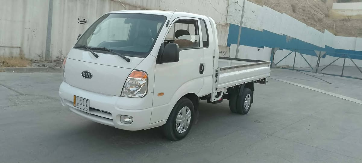 سلاوکیای بڕاوە تازە داخل مە کینە سێ هە زاری سۆپە رزۆرپاکە بە شە رتی گێڕومە کینە وئە کسل زۆرجائیزە مۆدیل 2007سعری ٥۹ معامە لە یە کی کە م***********یان*********** شوێن سلێمانی السليمانية, العراق
