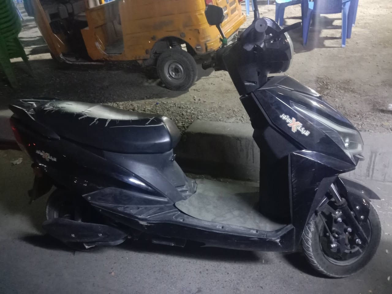 السلام عليكم دراجه شحن للبيع 3سرع
6بطاريات نضام بصمه كله شغال سعر 500بيها مجال مكاني بغداد مدينه الصدر مقابل قطاع 78رقم الهاتف ***********
