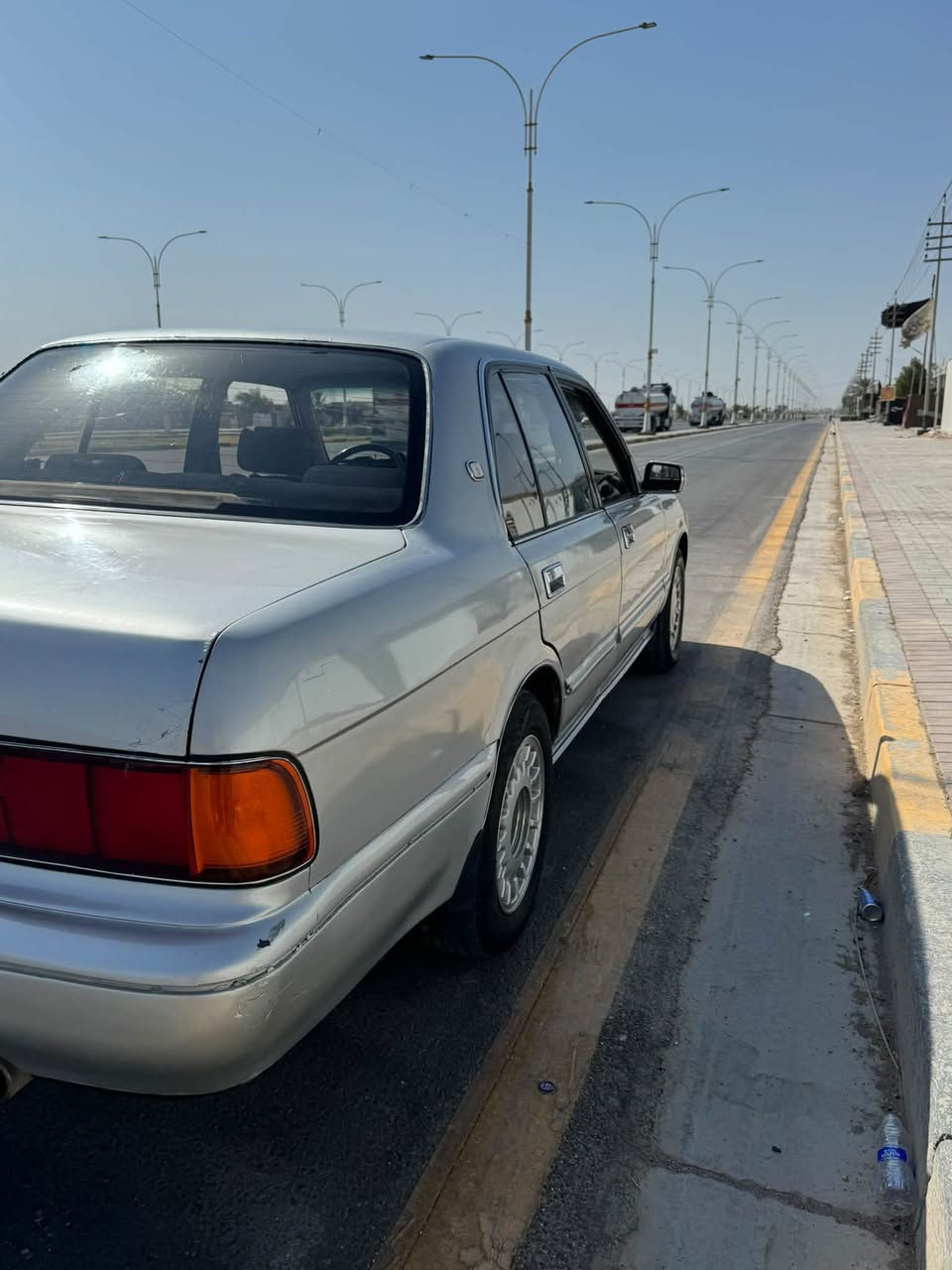 السلام عليكم شباب سياره أرنب ايسر بلاد موديل 93الشراي يتصل علا الرقم مكان سماوه  ***********
