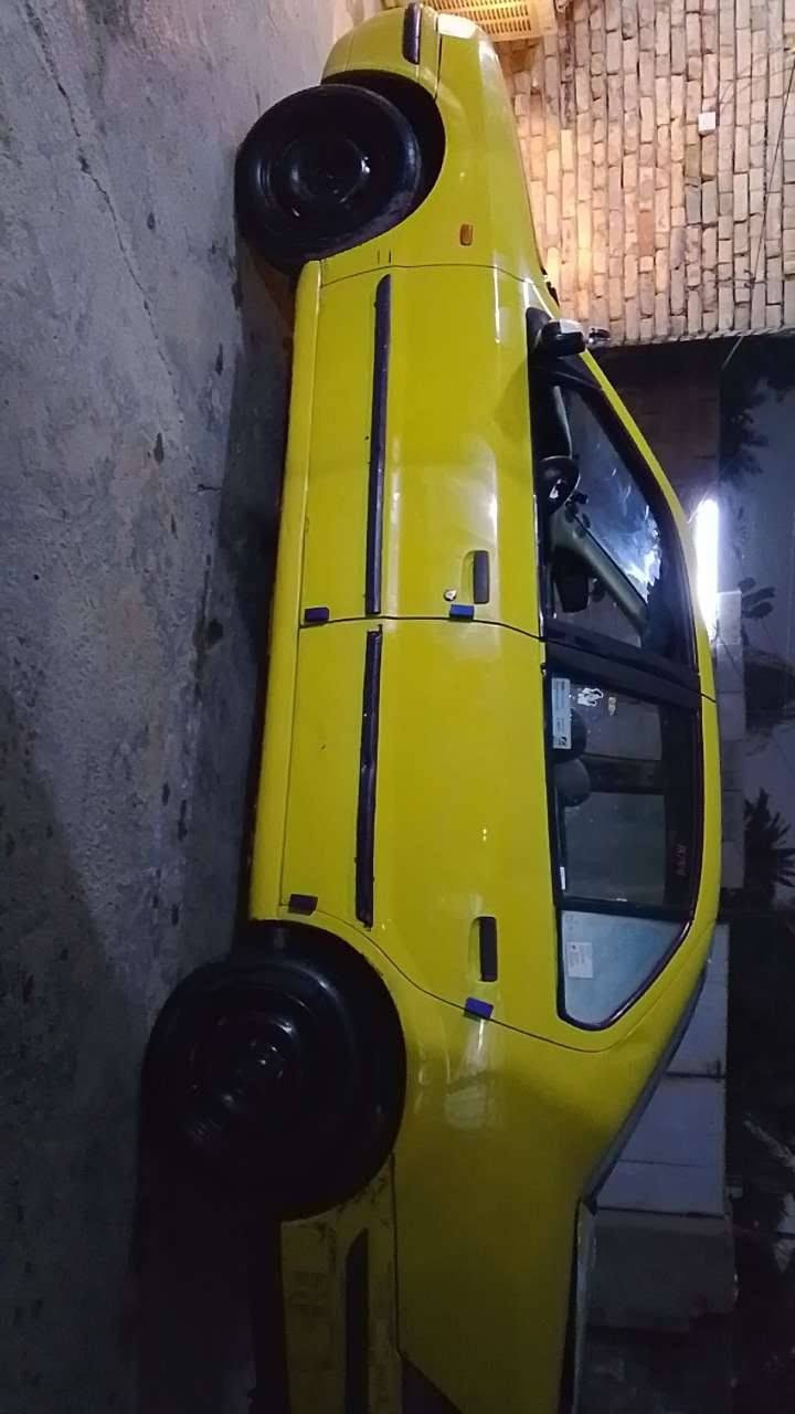 سمند موديل 2009
رقم بغداد انكليزي. 
هيئة مصفرة 
غرامة مصفرة 
محرك كير كلش حلو 
محرك بي تبخير قليل اول مشغل وراهة تكطع تشتغل عتيادي 
كهربائياات كلهة شغالة 
منظومة تبريد كاملة عوزهة فقط غاز 
سيارة كلش حلوة 
تخم تاير جديد 
حدادية مضبوطة 
نقصهة. جام وكع عليهن مي وطفن 
البنيد تعبان 
والصندوق تعبان 
 هاي كل تفاصيلها 

السعر 23 ورقة.  مجاله حك جية فقط 
***********
