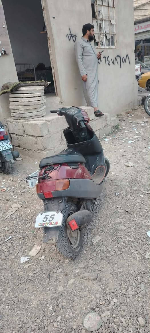 ماطور بوتين مكينة شرط بس قبق هندر مفتوح درع اصلي كزوز أصلي كلو أصلي تايات جدد ماطور مال رزق كيج سرعة شغال مال البانزين شغال السعر ٢٨٠ وبي مجال لطيبين بس اذة ما شراي لا تخبر وخاص ماجاوب بس واتساب عل كورك ***********    *********** خابر ودلل
