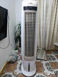 التواصل خاص او ع رقم 07765745147  عندي ثلاجه ايل جي باب اول  مبرده جدي...