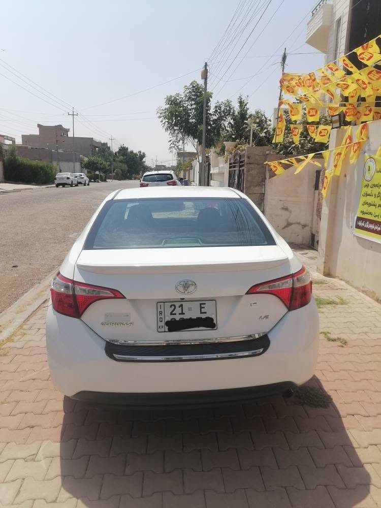 كورلا موديل ١٦ ابيض بس بونيت صبغ بدون دوخل بلادي بي شويا بارد سيارة مال جناي سنوي بسمي سنو رقم جديد دفتر بنزين موجود شراي خابر *********** اذا مو شراي لات خابر سيارة مابي دينار مصرف كلشي شرط مكانك كركوك كركوك, العراق
