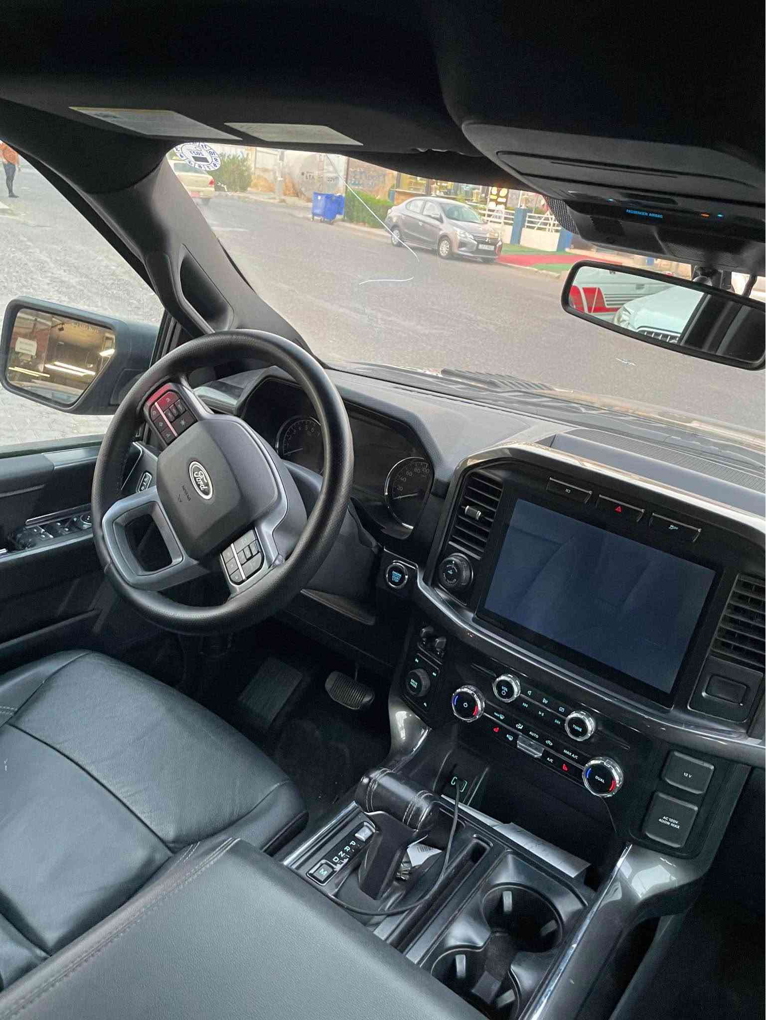 Ford F150 2023  xlt 
کوردی / 526#
مواسفات xlt  
مەکینە/ v6 3.5 کەپس 
ڕەقەم و سنوی نوێ 2031
ڕۆیشتن / 102.000 km  
لای سایەقی بۆیاغە لەگەڵ هەندێک لە سەقفی 
ئێڕباگ شان 
نرخی / $22500
ناونیشان/ هەولێر 
واتساپ /

***********
***********
***********
عڕبی/ 
فــــــورد F150
مواسفات / xlt
محرك/ v6 3.5 کبس 
ڕقم سنوی جدید ۲۰۳۱ 
ماشی / ١٠٢   الف كم 
صفحة سایق و نص قمارة سبغ 
ایرباك بردة طاك 

سعر / ۲۲٥ $
عنوان اربیل 
واتس اب /
***********
***********
*********** أربيل, العراق
