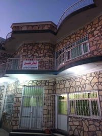 قريه عواد الحسين شارع ٢٠ • ٢٠٠م • جاهز للسكن